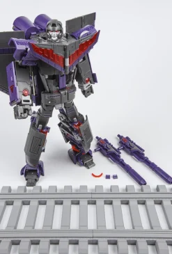 ToyWorld TW-06B Devil Star Astrotrain Purple Version TFCon 2015 Exclusive -Model handmade 0dcc47206d