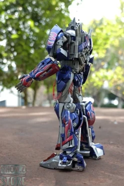 Unique Toys R-02 Challenger Optimus Prime 2nd Edition -Model handmade 26da43b458