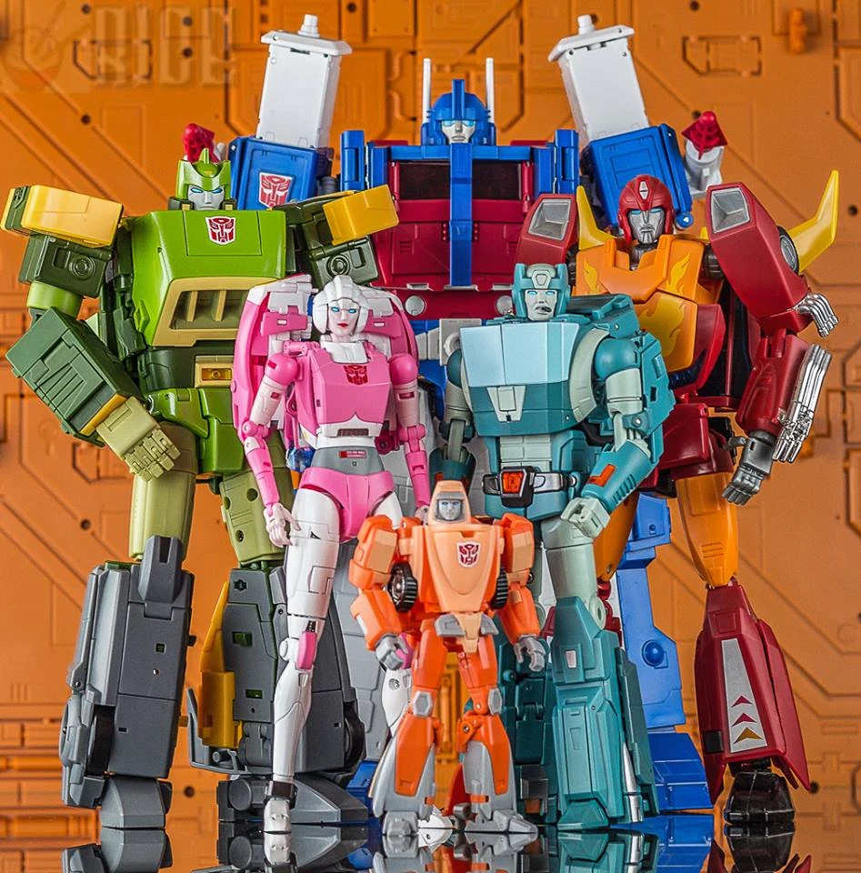 Fanstoys FT-24 Rouge Arcee 11 Fanstoys FT-24 Rouge Arcee - Image 11