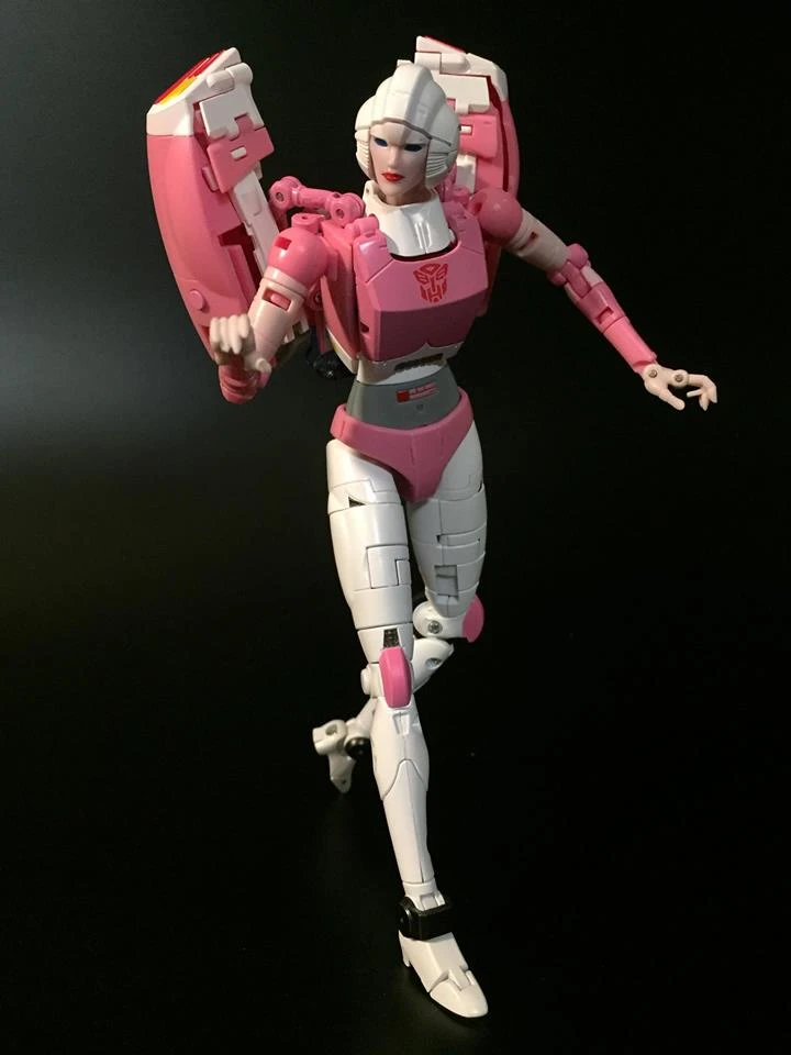 Fanstoys FT-24 Rouge Arcee 8 Fanstoys FT-24 Rouge Arcee - Image 8
