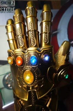 HCMY 1:1 The Infinity Gauntlet Wearable W/ Removable LED Infinity Stones 11 HCMY 1:1 The Infinity Gauntlet Wearable W/ Removable LED Infinity Stones -Model handmade 80950fcee3