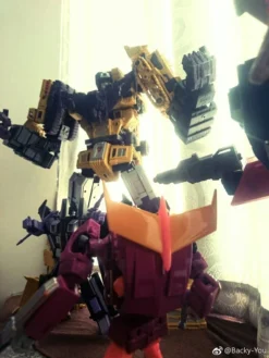 Toyworld TW-C07Y Constructor Devastator -Model handmade 85b8a3eda9