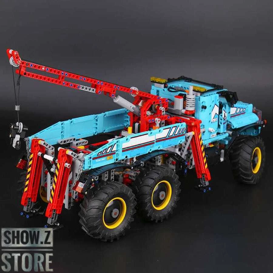 Lepin 20056 6×6 All Terrain RC Tow Truck 14 Lepin 20056 6×6 All Terrain RC Tow Truck - Image 14