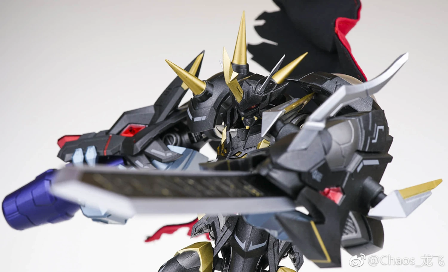TungMung EX DM-01B Omegamon Omega-X Digital Monster Black Version 2 TungMung EX DM-01B Omegamon Omega-X Digital Monster Black Version - Image 2