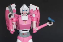 Fanstoys FT-24 Rouge Arcee 32 Fanstoys FT-24 Rouge Arcee -Model handmade fb9f3a0b17